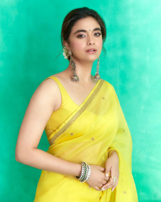 Keerthy Suresh: A Vision of Classic Grace in Saree