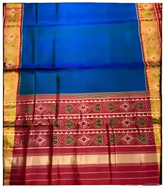 Reviving Tradition: Modern Designers Weaving Patola into Contemporary Fashion