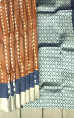 Brown & Black Vertical Zari Design Kanchipuram Silk Saree