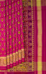 Red Pink Single Ikat Rajkot Patola Saree with Phool Jhaad Daliyabhat Design