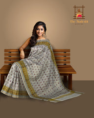 Off White Single Ikat Rajkot Patola Saree with Phool Jhaad Daliyabhat Design