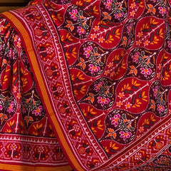Maroon Matka Flower Border Pallu Ghughro Single Ikat Semi Patan Patola Saree