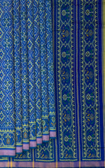 Green Blue Chandabhat Border Pallu Ghughro (LP) Single Ikat Rajkot Patola Saree