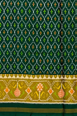 Dark Green Daliyabhat Border Pallu Ghughro (White Design) Single Ikat Rajkot Patola Saree