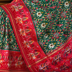 Dark Green and Red Patola Design Single Ikat Handloom Pochampally Saree