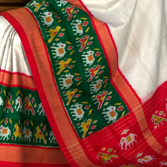White and Red Ambari Design Single Ikat Handloom Pochampally Saree