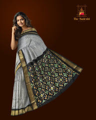 Black Pochampally Single Ikat Handloom Saree