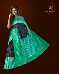 Black Green Pochampally Single Ikat Handloom Saree