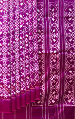 Majenta Pink Pochampally Ikat Saree with Matching Border and Pallu