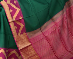 Green Uppada Sarees with Plain Body and Pink Pallu