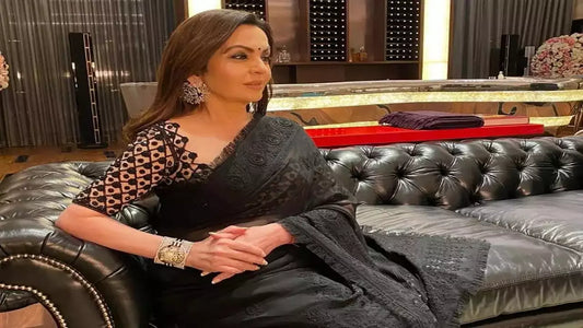 Nita Ambani Stuns as the Ultimate Saree Icon in an Elegant Black Drape Adorned with Luxurious Diamond Jewelry