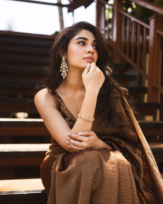 Krithi Shetty Radiates Elegance in a Handspun Silk Saree Priced at ₹24,500, Embracing a Warm, Nature-Inspired Look