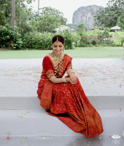 Varalaxmi Sarathkumar Radiates Grace in Her Latest Saree Look