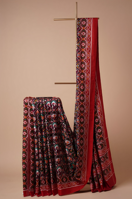 Discovering Seasonal Trends and Price Dynamics in Patola Sarees: A Guide to Smart Investments