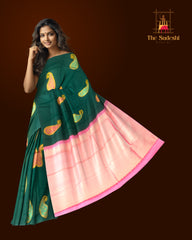 Regal Bottle Green Kanchipuram Silk Saree with Borderless Manog Motif Design