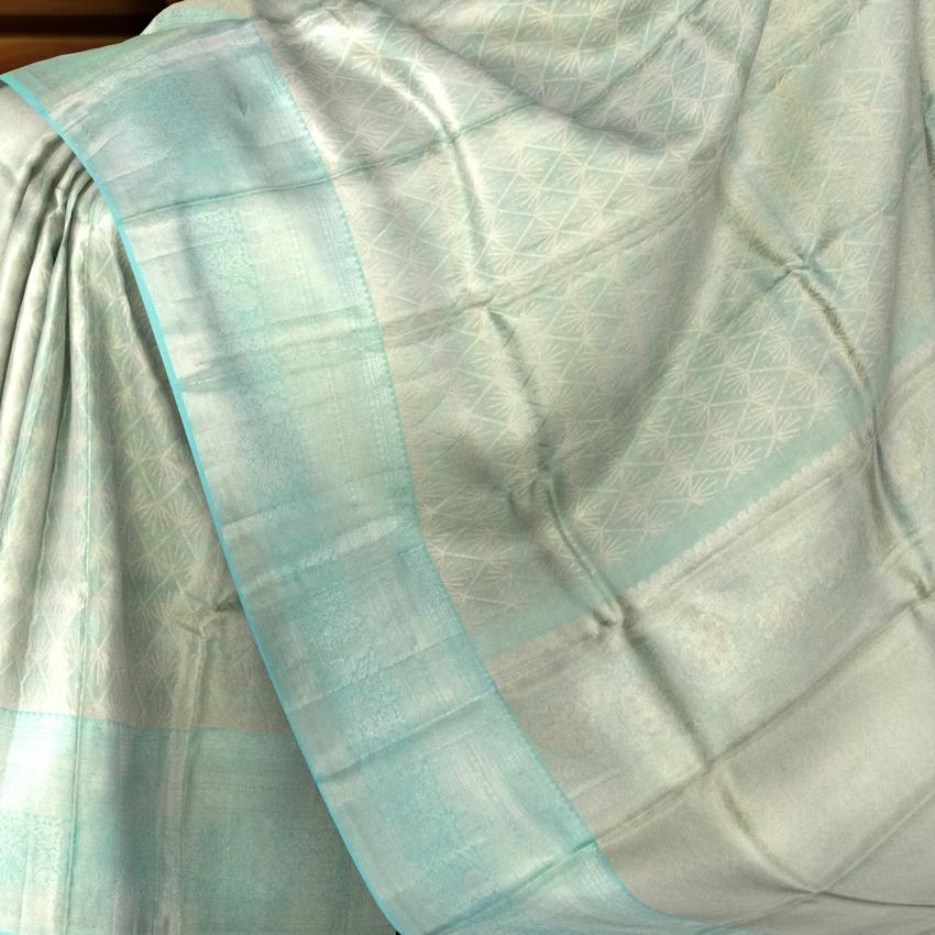 Sophisticated Light Blue Kanchipuram Silk Jacquard Saree with Diamond Design