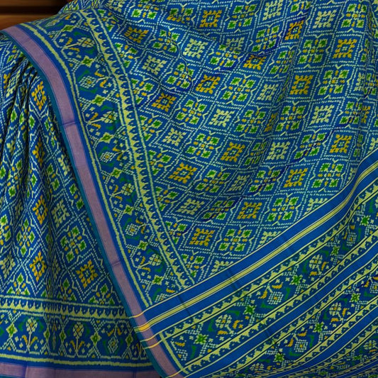 Green Blue Chandabhat Border Pallu Ghughro (LP) Single Ikat Rajkot Patola Saree