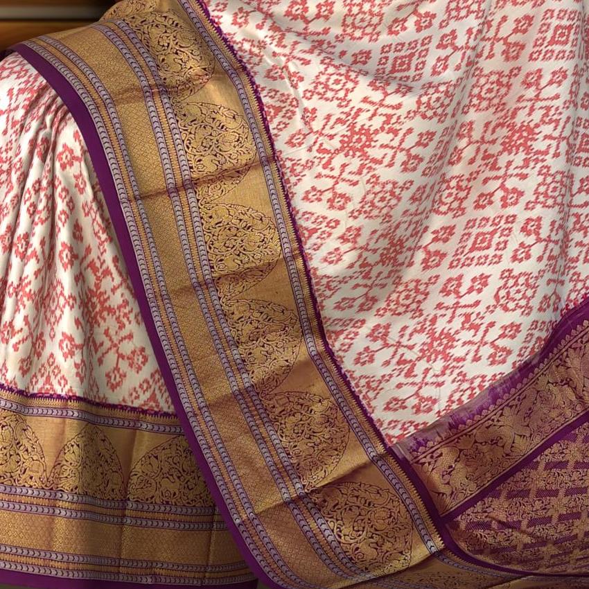 White and Deep Purple Kanchi Border Pochampalli Saree